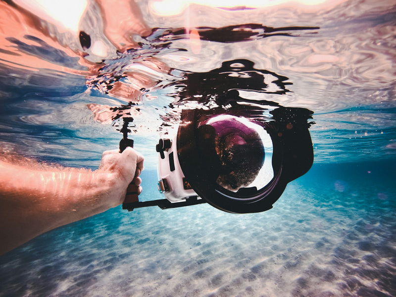 Underwater Photos with an Action Camera or Phone