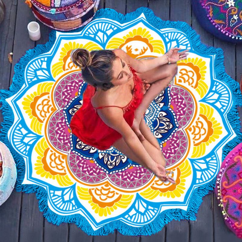 Round Tassel Beach Towel — detail 3