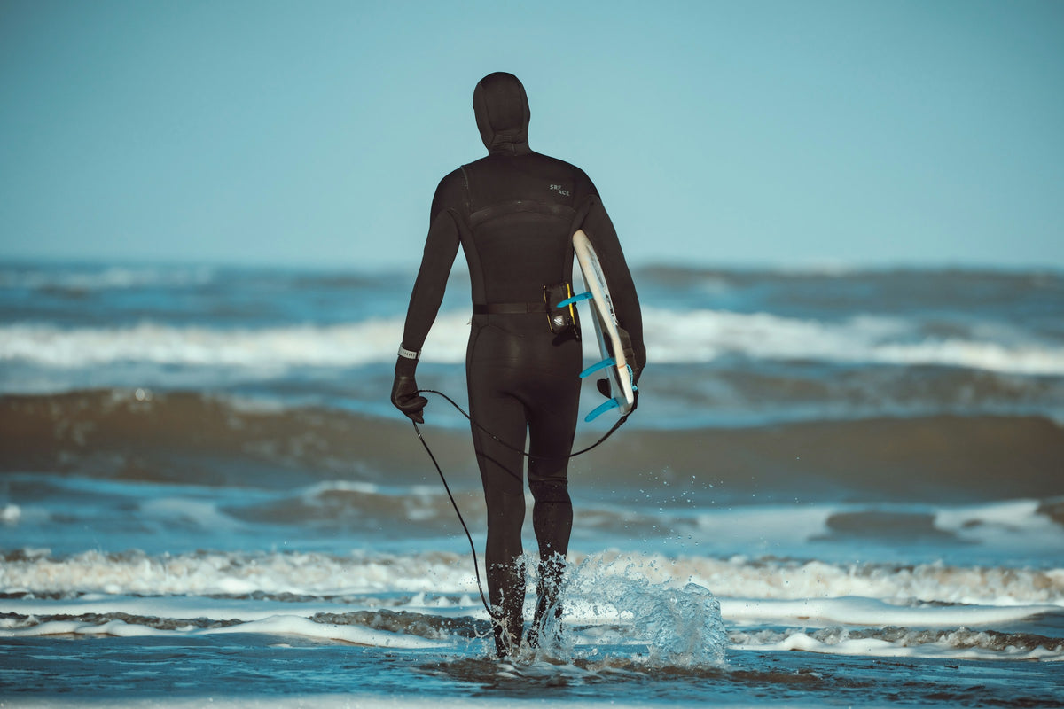 Wetsuits & Apparel