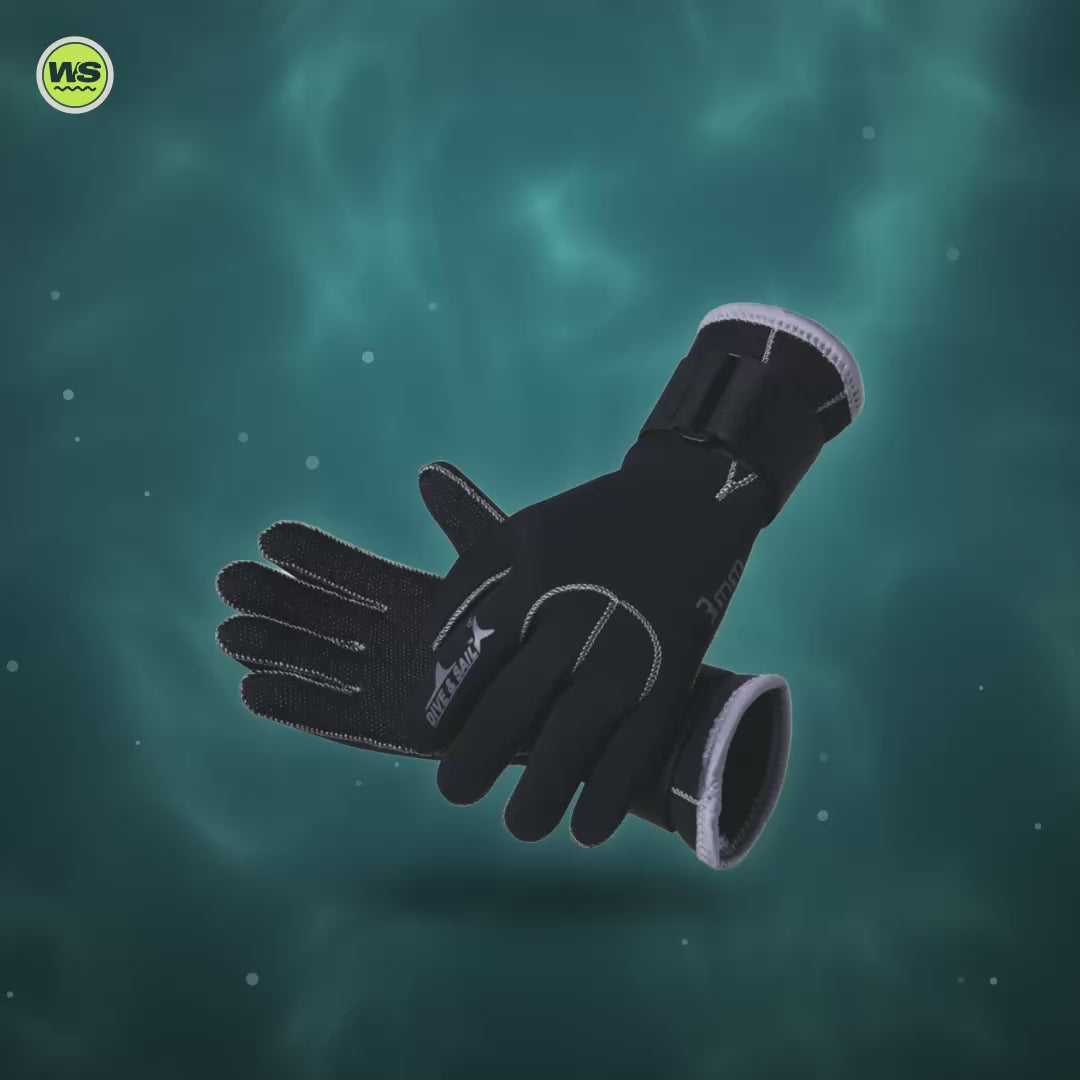 Warm Neoprene Snorkel & Dive Gloves — product video