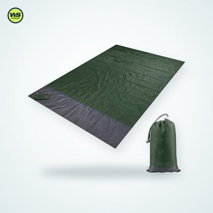 Waterproof Pocket Beach Blanket with Stakes — studio view 2