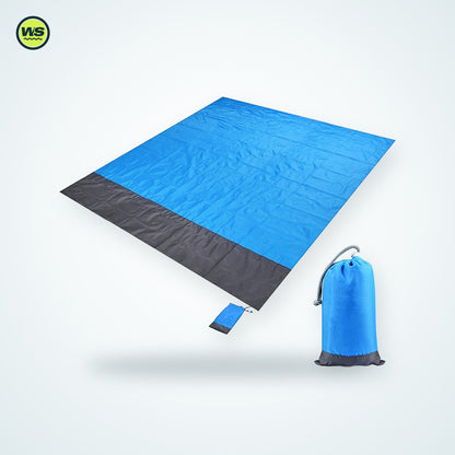 Waterproof Pocket Beach Blanket with Stakes — studio view 3