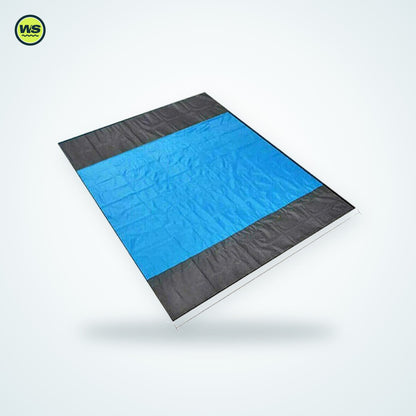 Waterproof Pocket Beach Blanket with Stakes — studio view 4
