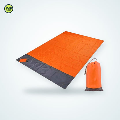 Waterproof Pocket Beach Blanket with Stakes — studio view 5