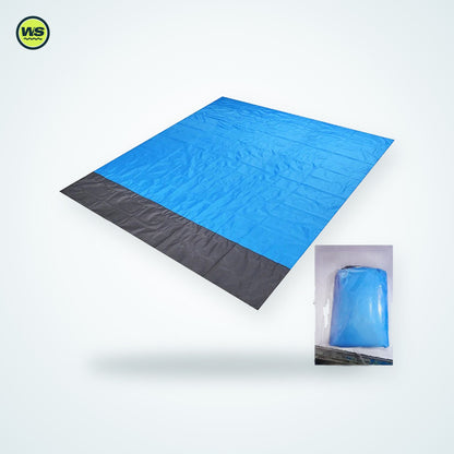 Waterproof Pocket Beach Blanket with Stakes — studio view 7