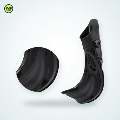 Snorkel & Dive Fins — studio view 1