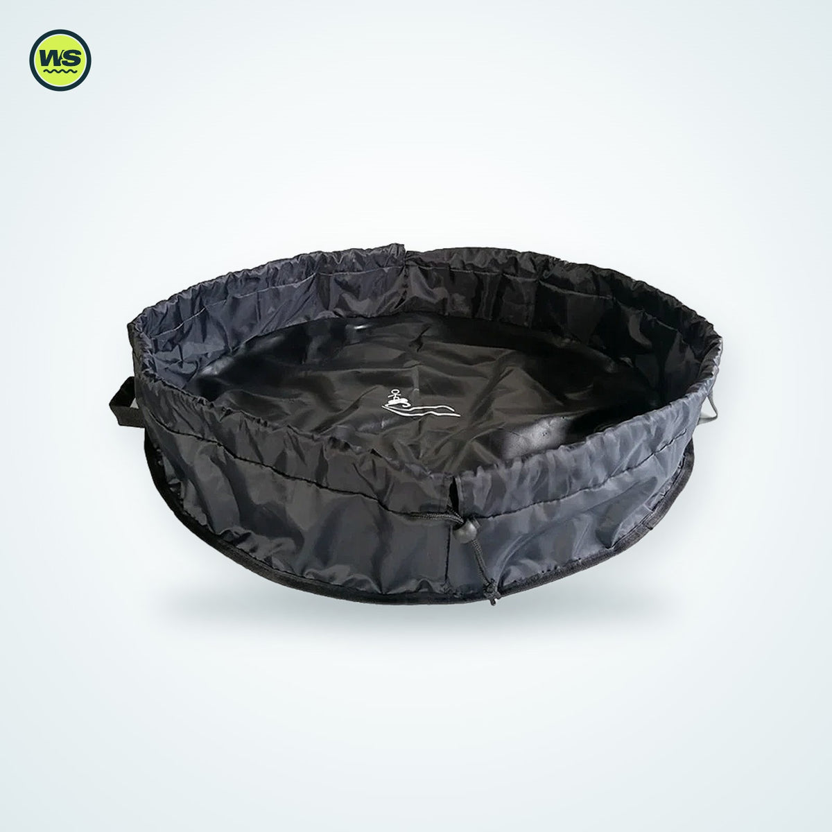 Wetsuit Changing Mat & Wet Bag (75 cm) — studio view 2