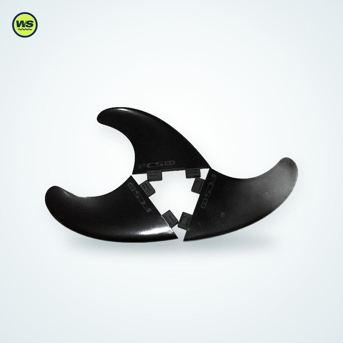 Thruster Surfboard Fin Set (3 Fins) — studio view 3