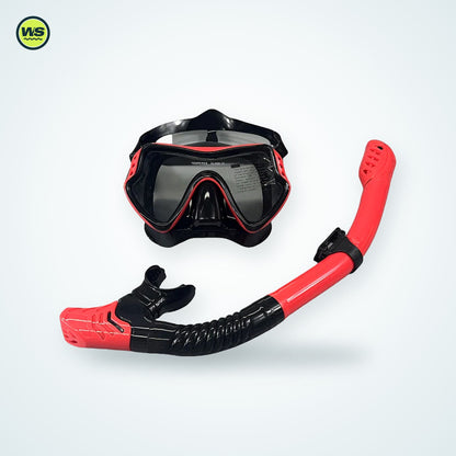 Tempered Glass Mask & Snorkel Set — studio view 3