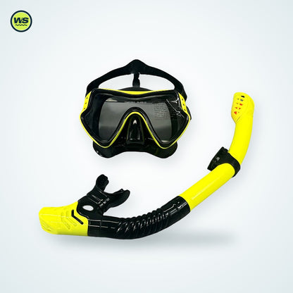 Tempered Glass Mask & Snorkel Set — studio view 9